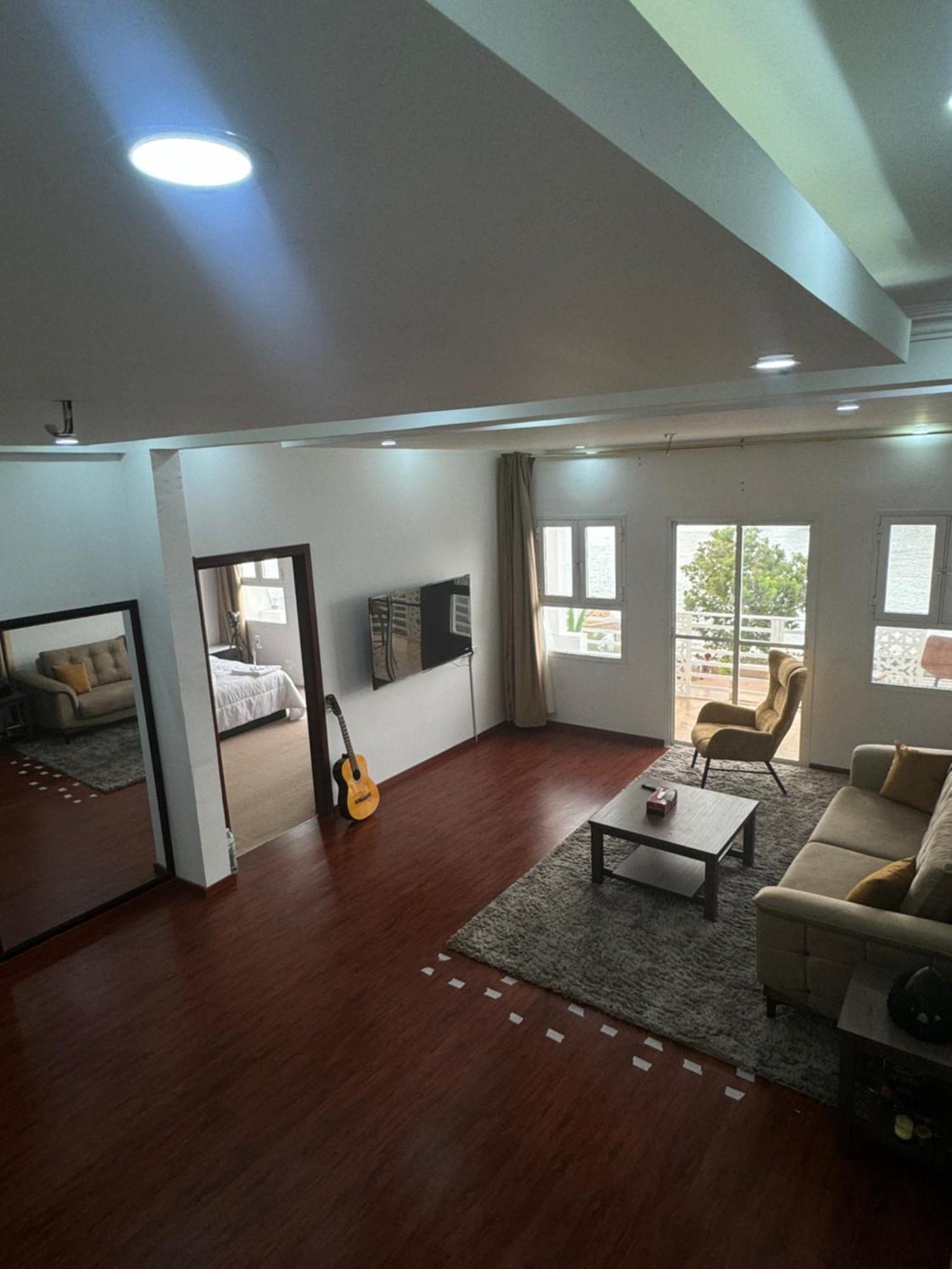 Muttrah Souq And Sea View Apartment Маскат Екстериор снимка
